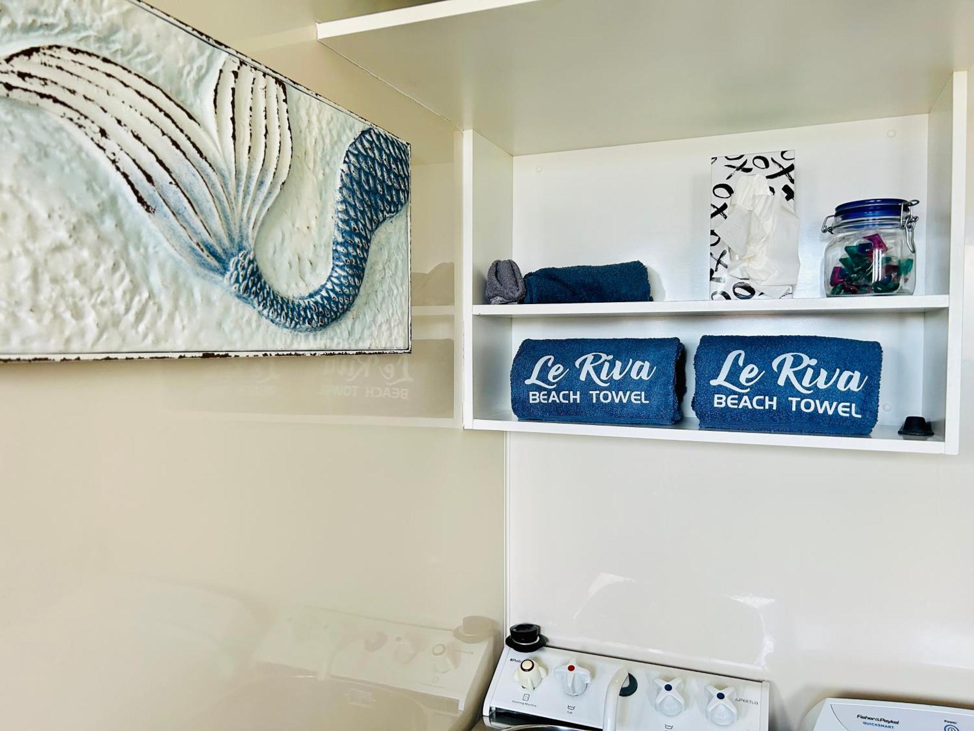 Le Riva Bed And Breakfast By The Beach Whanganui Exterior photo